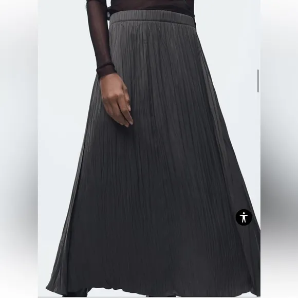 Zara Pleated Maxi Skirt Elastic Waist XS/S NWT Charcoal